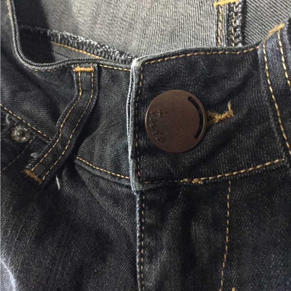 TRF jeans - Picture 2 of 5